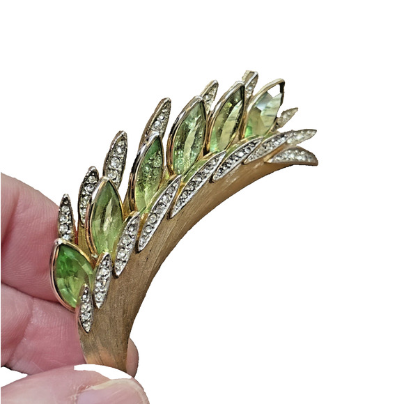 Vintage Vendome Brooch Light Green Crystal Rhinestones Bouquet of Flowers Pin - Picture 5 of 10